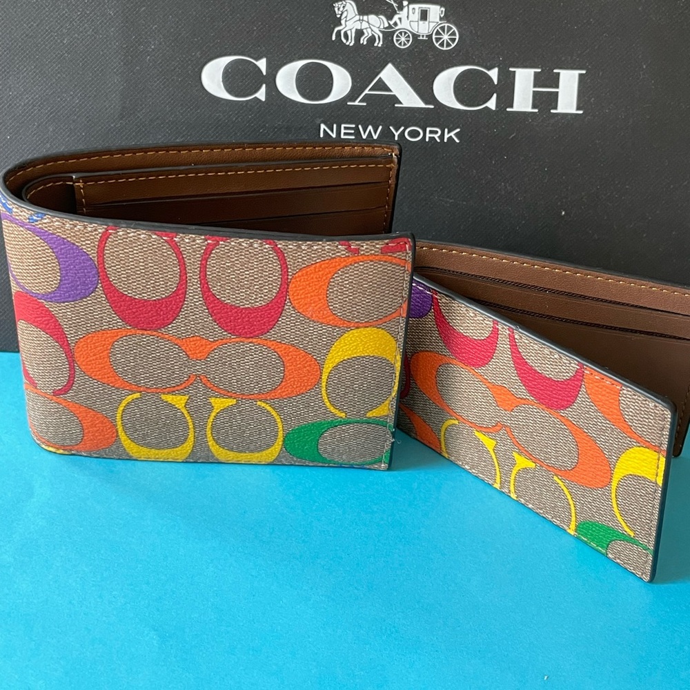 NWT Coach 3 In 1 Wallet In Rainbow Signature Canvas Gunmetal/Khaki Multi